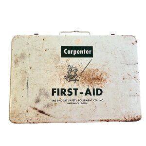 Vintage Metal Carpenter First-Aid Pac-Kit No. 919 Greenwich, Conn. Wall Hanging